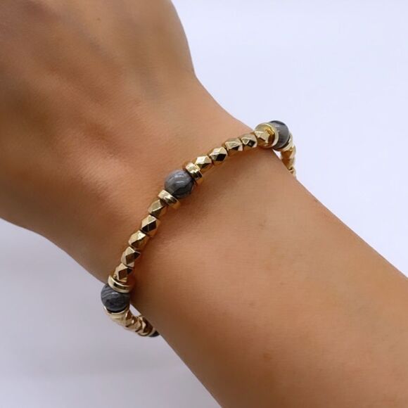 NWT Wool + Pepper Co. Gold & Gray Beaded Bracelet - Picture 2 of 4